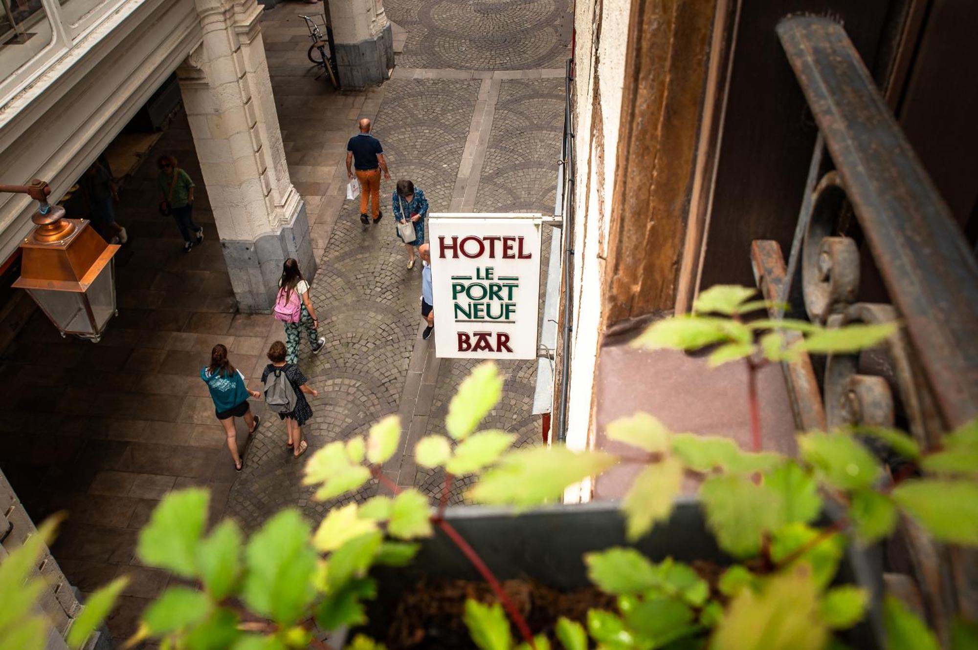 Le Port Neuf Hotel